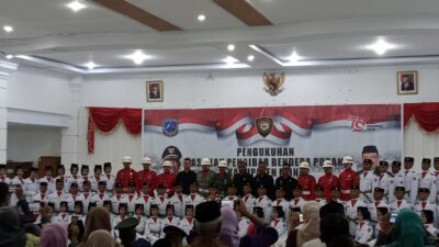 Pengukuhan Paskibra, Sekda Muna: Karakter Mental Kuat Penerus Bangsa di Masa Akan Datang